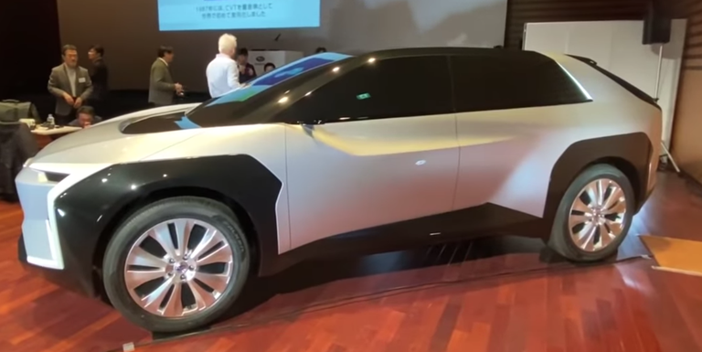 subaru is working with toyota to bring a fully electric suv to market by 2025